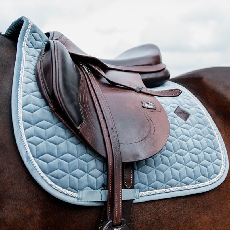 Kentucky Horsewear - Tapis de selle Velvet Jumping Bleu Ciel